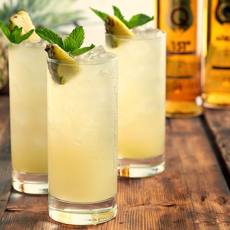 letne drinky 2 tropical trouble