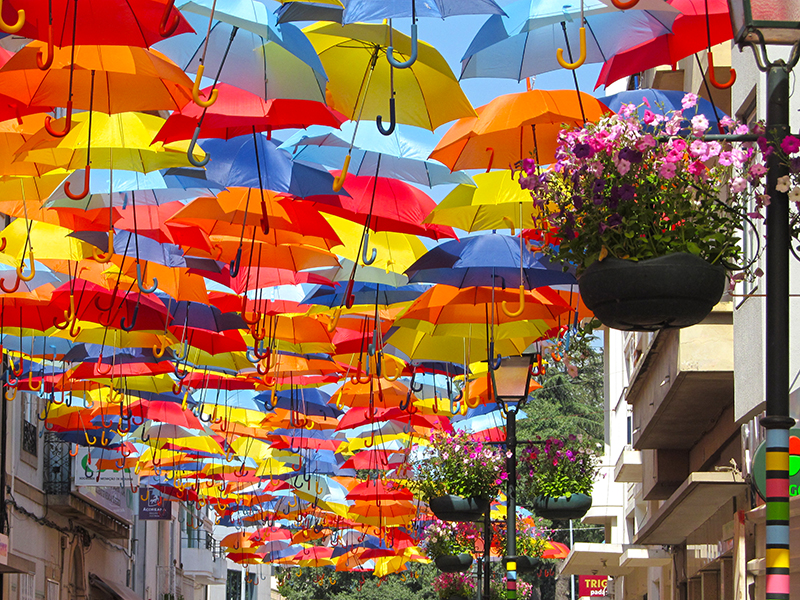 ulica agueda portugal umbrella