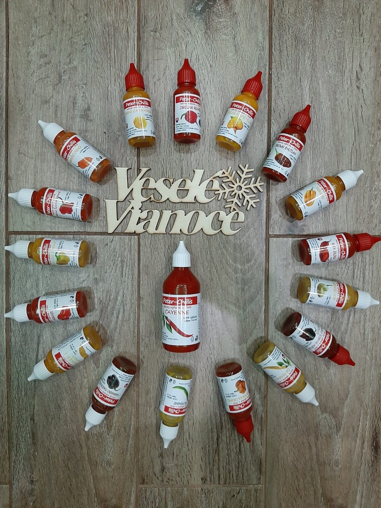 peter chillis_výroba tekutého extraktu z pálivých papričiek_Vianoce kalendar