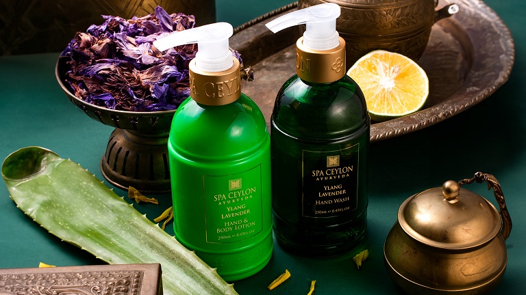 spa ceylon_ajurvédska kozmetika_kozmetika zo Srí Lanky_YLANG LAVENDER Hand Care Duo
