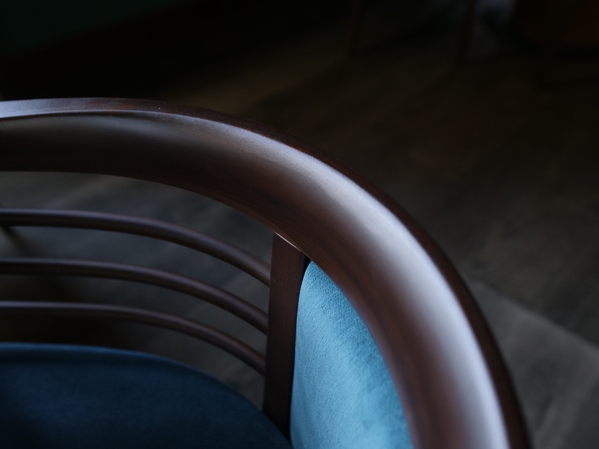 renovacia hotelovych stoliciek