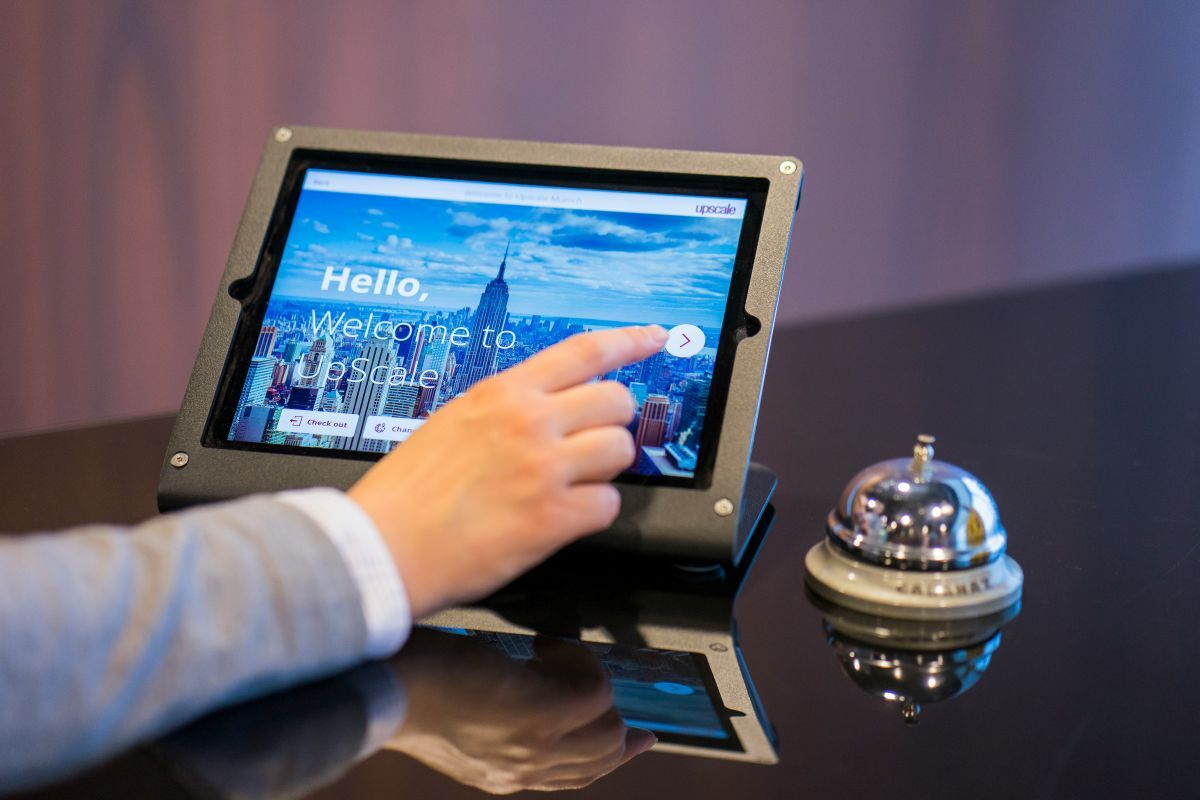 hotel host cesky 1