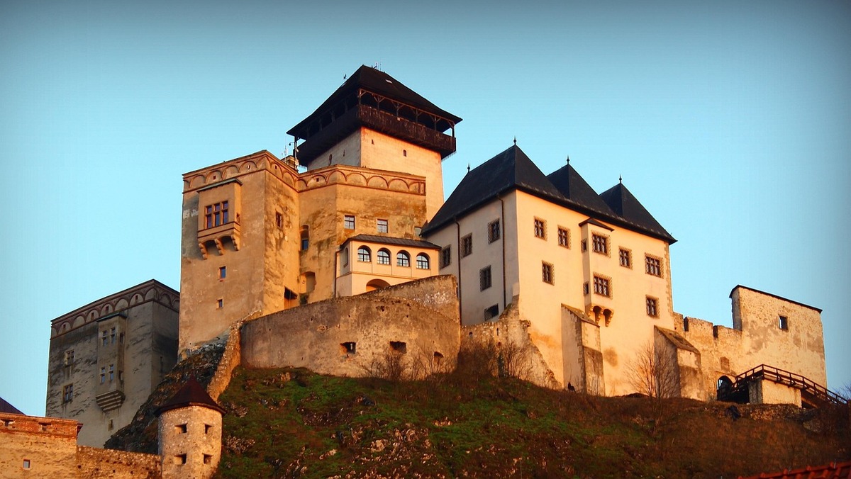 trencin 2