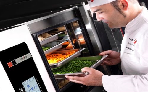 Advance Portamandos en horno con Cocinero