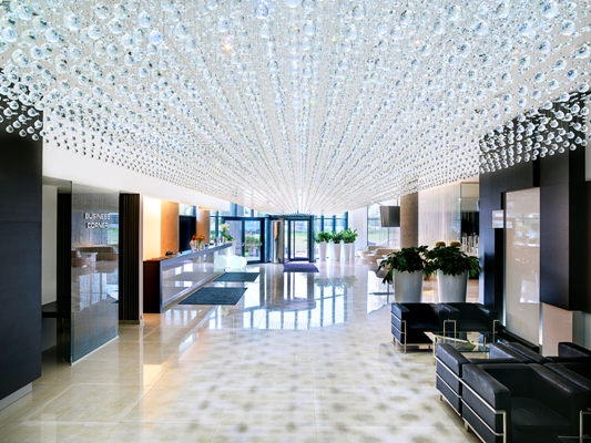 NH Bratislava Gate One recepcia